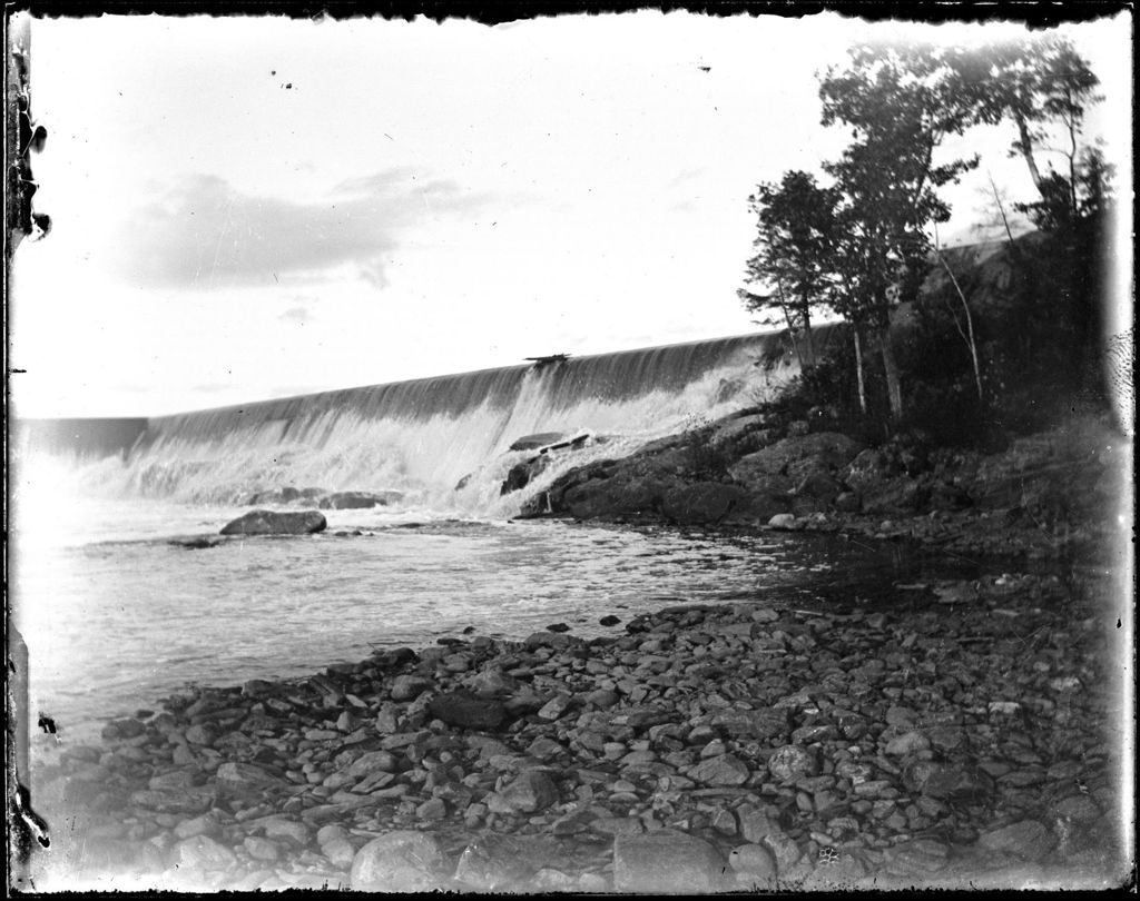 Miniature of Large Waterfall