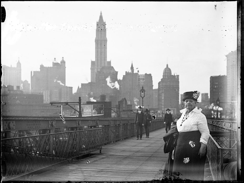 Miniature of Woman Standing On The Walking Path Of The Brooklyn Bridge, Manhattan Side