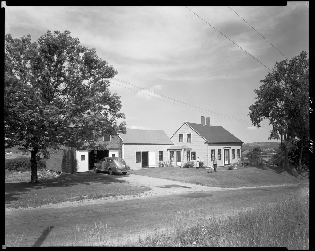 Miniature of Cape Style House With Attached Barn In Union