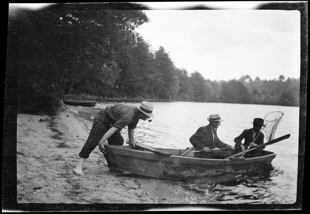 Miniature of Fishing- Fred Pushed Boat