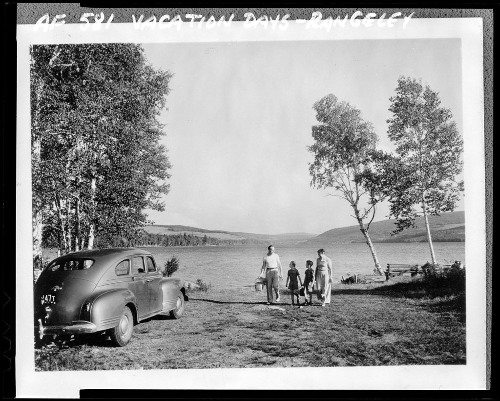 Miniature of Family Picnicking By Lake In Rangeley