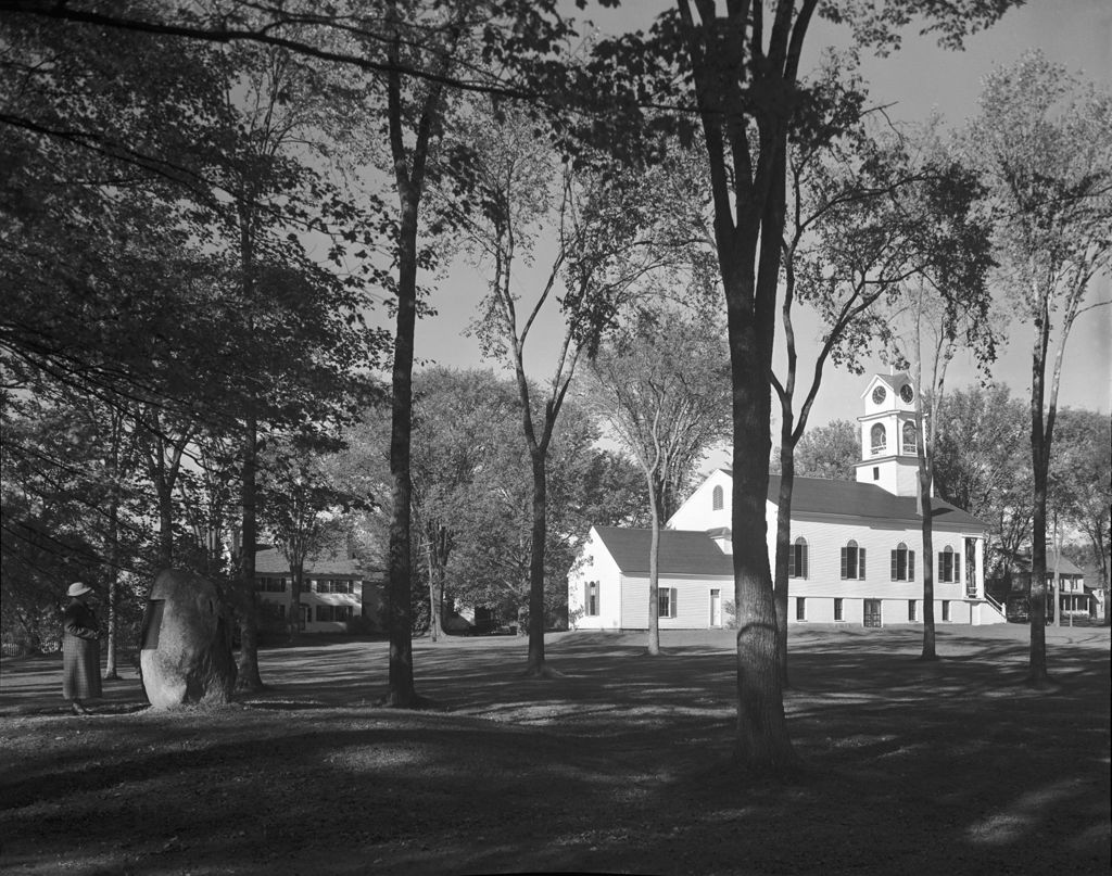 Miniature of Historic Monument In Back Of A Church In Paris Hill Common