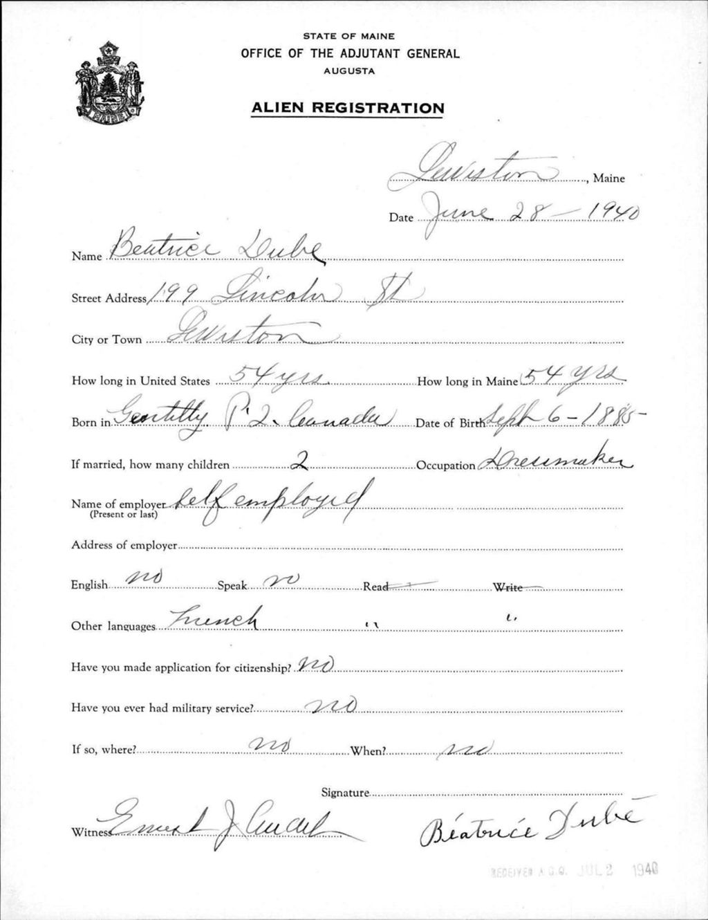 Miniature of Alien Registration- Dube, Beatrice (Lewiston, Androscoggin County)