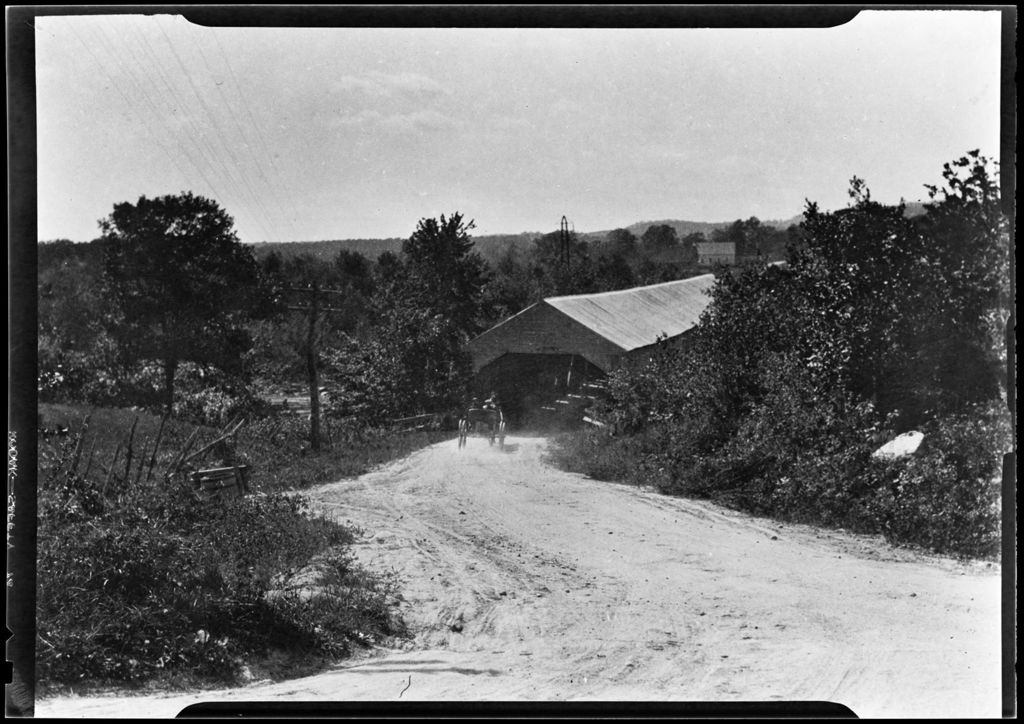 Miniature of A Photo Showing A Covered Bridge In Limington