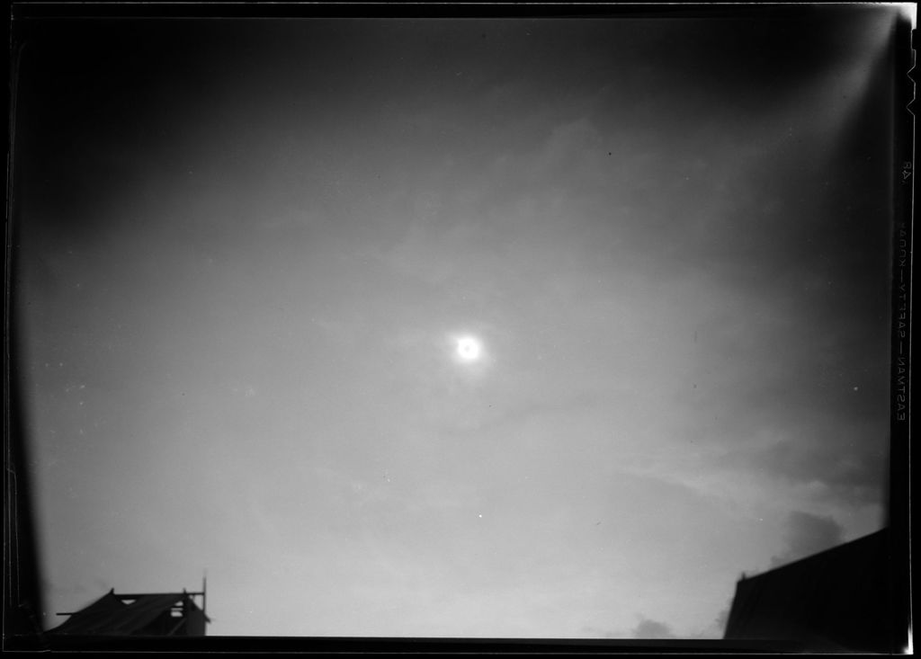 Miniature of Photo Of 1932 Solar Eclipse