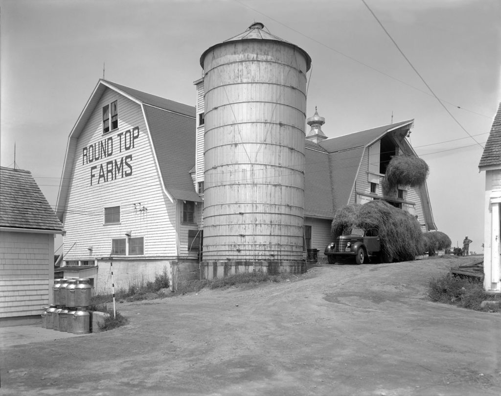 Miniature of Round Top Farms Barn