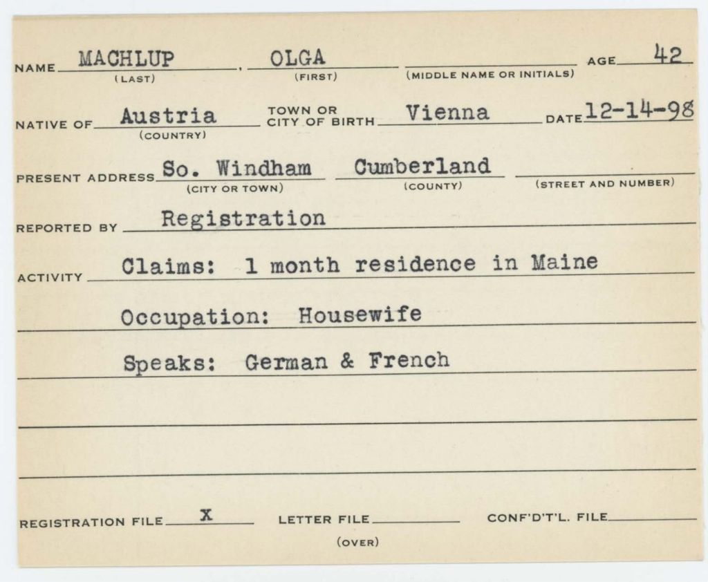 Alien Registration Card- Machtup, Olga (Windham, Cumberland County)